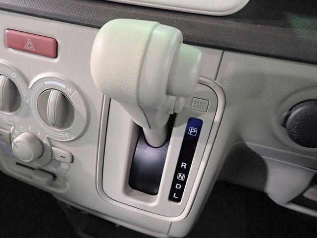 アルトラパン Ｌ　社外ＳＤナビ＆フルセグＴＶ／ＣＤ＆ＤＶＤ・ブルートゥース＆ＵＳＢ対応／バックカメラ／ＡＢＳ／両席エアバック／ＥＴＣ／インテリキー／シートヒーター／アイドリングＳ／レーダーブレーキサポート／禁煙／買取車（16枚目）