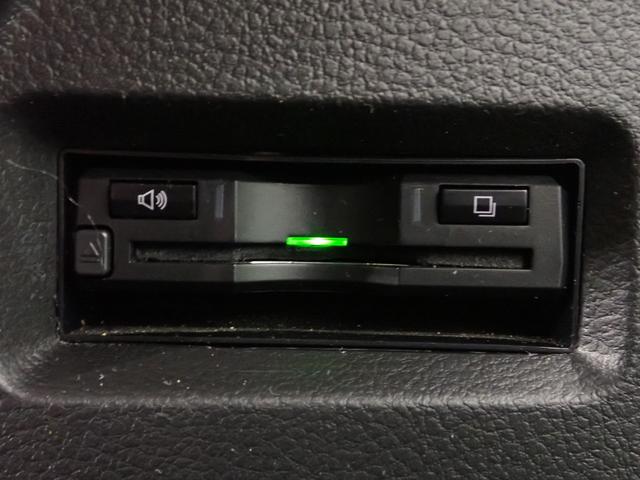 フレアワゴンカスタムスタイル ＸＴ　社外メモリーナビＴＶ　ＣＤ＆ＤＶＤ・ブルートゥース・ＵＳＢ対応　バックカメラ　ＥＴＣ　ドライブレコーダー　両側電動スライド　ＨＩＤ　クルーズＣ　デュアルカメラサポート　シートヒーター　純正アルミ　禁煙（8枚目）