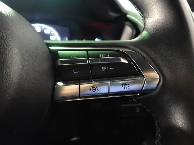 ＭＸ－３０ＥＶモデル ハイエストセット　インダストリアルクラッシック　純正ディスプレイＯＤ　ブルートゥース＆ＵＳＢ＆ＨＤＭＩ対応　３６０°モニター　ブラインドスポットＭ　ステアリング＆シートヒーター　衝突軽減　純正アルミ　充電ケーブル　禁煙（11枚目）