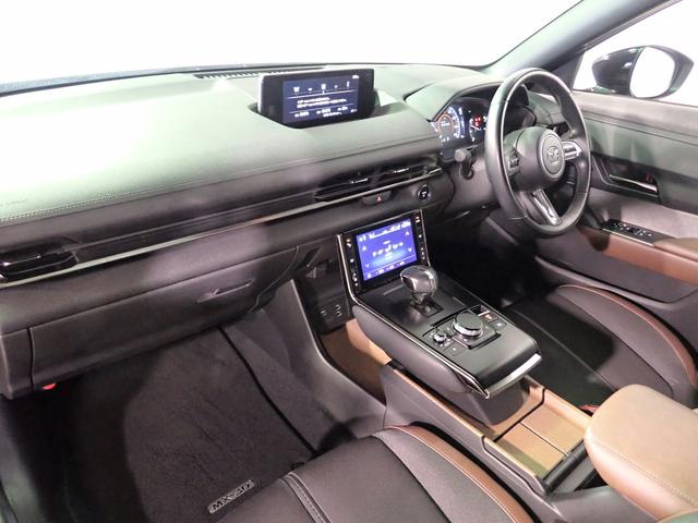 ＭＸ－３０ＥＶモデル ハイエストセット　インダストリアルクラッシック　純正ディスプレイＯＤ　ブルートゥース＆ＵＳＢ＆ＨＤＭＩ対応　３６０°モニター　ブラインドスポットＭ　ステアリング＆シートヒーター　衝突軽減　純正アルミ　充電ケーブル　禁煙（22枚目）