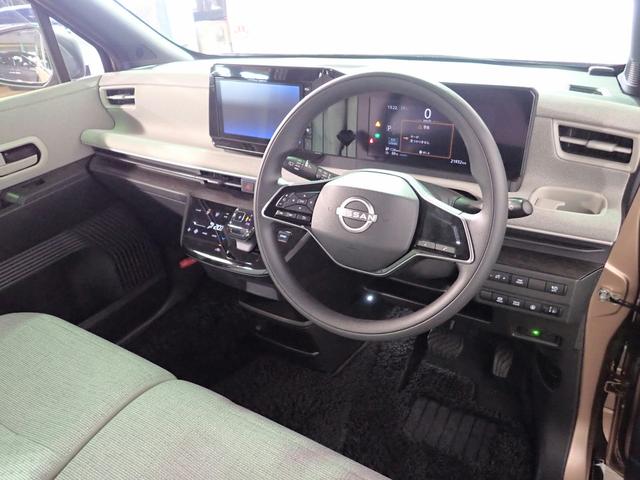 サクラ Ｘ　純正９インチディスプレイオーディオ　ブルートゥース＆ＵＳＢ＆アップルカープレイ＆アンドロイド対応　アラウンドビューＭ　ＥＴＣ　前後ドラレコ　エマージェンシーブレーキ　ＬＥＤライト　インテリキー　禁煙車（19枚目）