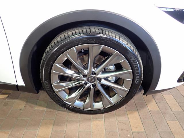 クラウンクロスオーバー Gアドバンスド・レザーパッケージ 純正コネクトナビフルセグTV ブルートゥース&USB対応 パノラマビューモニター 前後ドラレコ ETC ブラインドスポット? 黒革シート&ヒーター&ベンチレーター トヨタセーフティセンス 禁煙 買取車(32枚目)