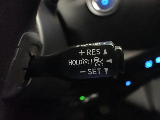 C-HR G モード ネロ セーフティプラス 純正8インチディスプレイオーディオ ブルートゥース&USB&スマホ対応 パノラマビューモニター 前後ドラレコ ブラインドスポットモニター ETC トヨタセーフティ モデリスタエアロ 純正アルミ 禁煙車(10枚目)