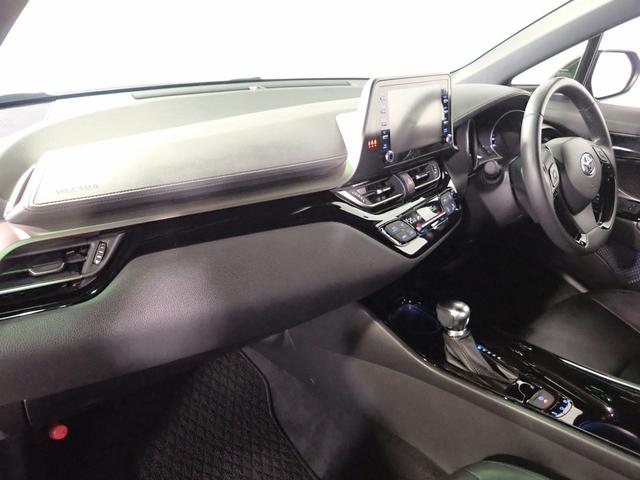 C-HR G モード ネロ セーフティプラス 純正8インチディスプレイオーディオ ブルートゥース&USB&スマホ対応 パノラマビューモニター 前後ドラレコ ブラインドスポットモニター ETC トヨタセーフティ モデリスタエアロ 純正アルミ 禁煙車(22枚目)
