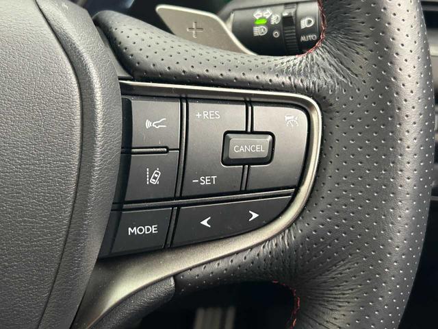 ＵＸ ＵＸ２５０ｈ　Ｆスポーツエモーショナルエクスプローラ　ワンオーナー　禁煙車　ＳＲ　ヘッドアップディスプレイ　オレンジキャリパ　ブラックルーフレール　ブラインドスポットモニター　全方位モニター　Ｂｌｕｅｔｏｏｔｈ接続　１００Ｖ電源　三眼ＬＥＤヘッドライト（33枚目）