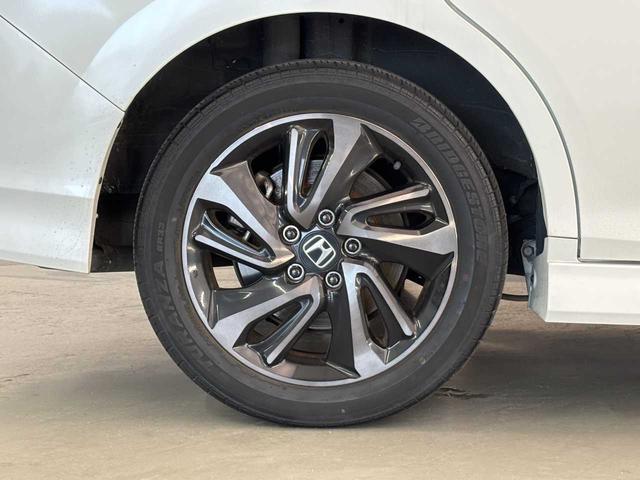 ステップワゴンスパーダ スパーダ・クールスピリット　ホンダセンシングブラスタ　ワンオーナー／両側電動スライドドア／シートエアコン／キャプテンシート／ＥＴＣ（22枚目）