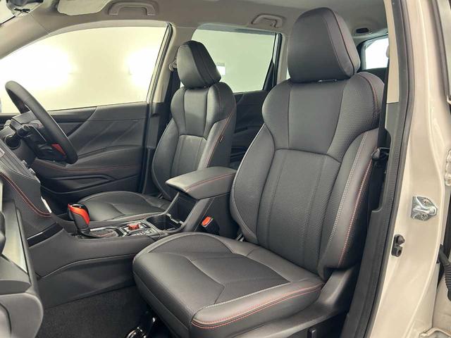 フォレスター X-ブレイク 1オナ 禁煙車 BT 地デジ アイサイトセイフティプラス(運転支援&視界拡張) パワーバックドア パワーシート リアビークルディテクション エマージェンシーレーンキープアシスト ステアリングヒーター(4枚目)