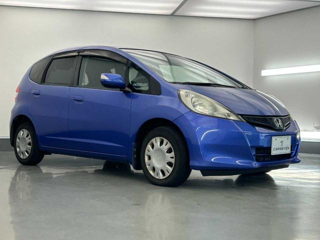 フィット Ｇスマートセレクション　ワンオーナー　禁煙車　バックカメラ　前後ドラレコ　整備記録簿５枚　ワンセグＴＶ　ＥＴＣ　ＨＩＤヘッドランプ（25枚目）