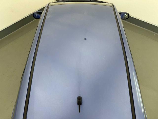 フィット Ｇスマートセレクション　ワンオーナー　禁煙車　バックカメラ　前後ドラレコ　整備記録簿５枚　ワンセグＴＶ　ＥＴＣ　ＨＩＤヘッドランプ（32枚目）