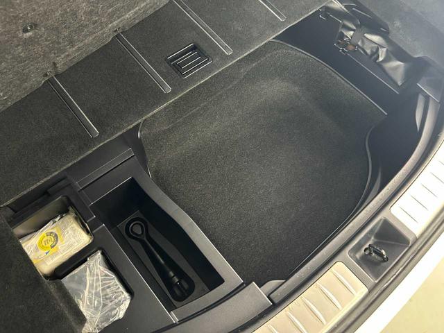 ハリアー エレガンス　禁煙車／ＥＴＣ／ＴＲＤエアロ・マフラー／パワーシート／Ｂｌｕｅｔｏｏｔｈ／ＵＳＢポート／ダブルエアコン／フルセグ（24枚目）