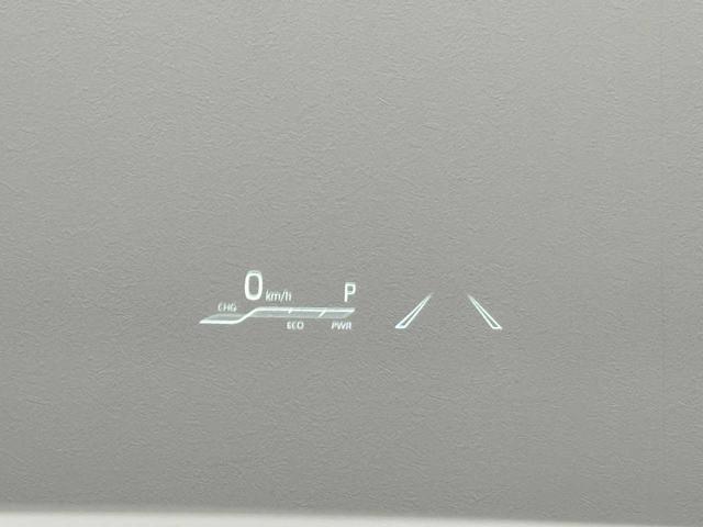 クラウンハイブリッド ＲＳアドバンス　セーフティーセンス／サンルーフ／黒革シート／三眼ヘッドライト／モデリスタ１９インチアルミ／ヘッドアップディスプレ／ブラインドスポットモニタ／サイド＆カーテンエアバック／純正ナビ／フルセグＴＶ／ＥＴＣ（15枚目）