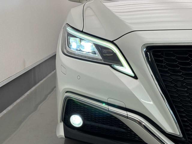 クラウンハイブリッド ＲＳアドバンス　セーフティーセンス／サンルーフ／黒革シート／三眼ヘッドライト／モデリスタ１９インチアルミ／ヘッドアップディスプレ／ブラインドスポットモニタ／サイド＆カーテンエアバック／純正ナビ／フルセグＴＶ／ＥＴＣ（39枚目）