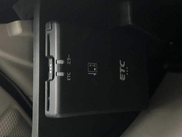 NV100クリッパーリオ G ワンオーナー/4WD/ハイルーフ/ターボ/両側パワースライドドア/オートステップ/純正ナビ/フルセグ/バックカメラ/HID/シートヒーター/ETC/スマートキー(13枚目)