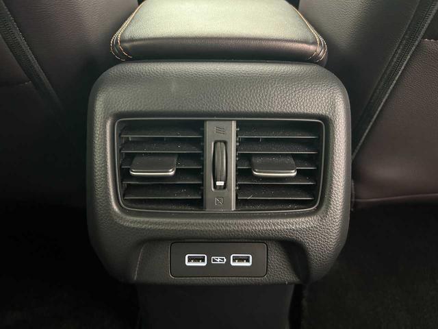 ZR-V e:HEV Z 4WD/ワンオーナー/ホンダセンシング/本革シート/パワーシート/シートヒーター/BOSEプレミアムサウンド/パワーバックドア/LEDヘッドライト/純正ナビ/フルセグTV/Bluetooth/全周囲カ(23枚目)