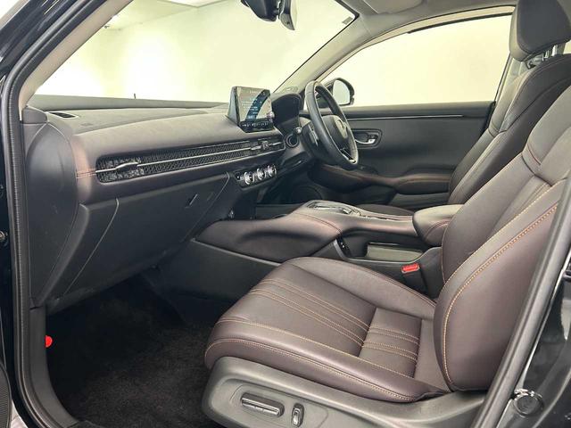 ZR-V e:HEV Z 4WD/ワンオーナー/ホンダセンシング/本革シート/パワーシート/シートヒーター/BOSEプレミアムサウンド/パワーバックドア/LEDヘッドライト/純正ナビ/フルセグTV/Bluetooth/全周囲カ(24枚目)
