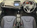 フィット Ｇスマートセレクション　ワンオーナー　禁煙車　バックカメラ　前後ドラレコ　整備記録簿５枚　ワンセグＴＶ　ＥＴＣ　ＨＩＤヘッドランプ（6枚目）