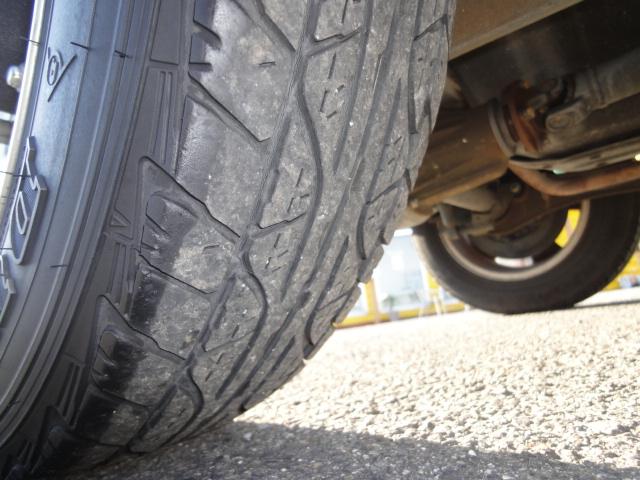 ジムニー FISフリースタイルワールドカップリミテッド パートタイム4WD・インタークーラーターボ・純正アルミ・CD/MD・AM/FMラジオ・フォグライト・シートヒーター・ミラーヒーター・電動格納ミラー・キーレスエントリー(40枚目)