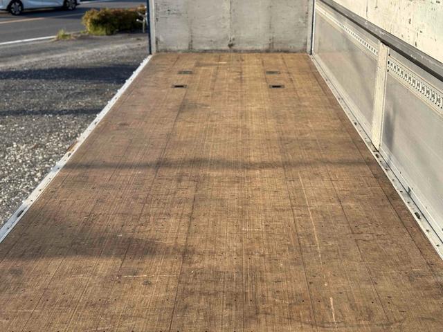 HINO PROFIA BASEGRADE