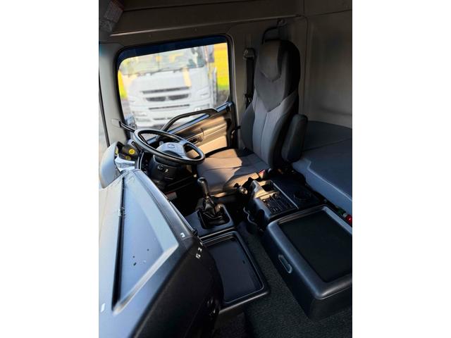 HINO PROFIA BASEGRADE