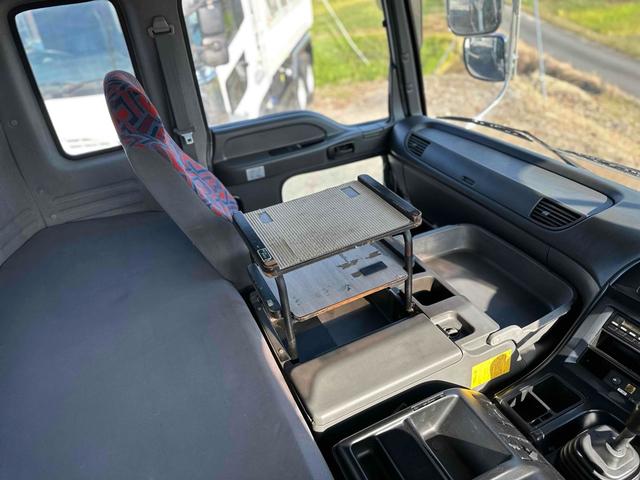 ISUZU GIGA BASEGRADE