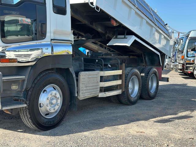 ISUZU GIGA BASEGRADE