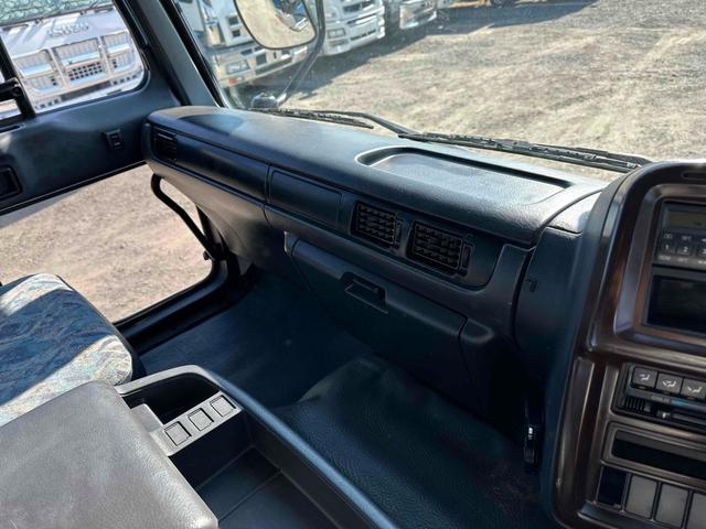 在庫確認などに関しては、お気軽にお問い合わせください。