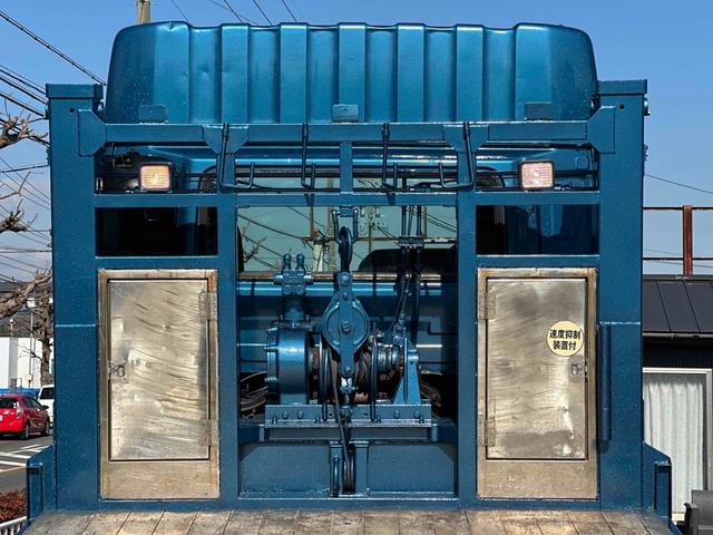 ご覧頂きまして誠に有難うございます！！是非ご来店して頂き、実際にご覧になって頂ければと思います。お客様からのご連絡をスタッフ一同、心よりお待ちしております