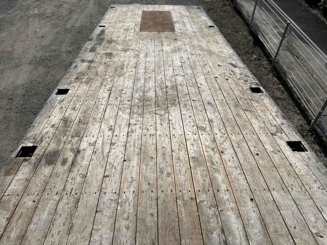 この度は当店のお車をご覧になっていただき、誠にありがとうございます。ぜひじっくりとご検討下さい。気軽にお問合せ・お見積りお待ちしております。