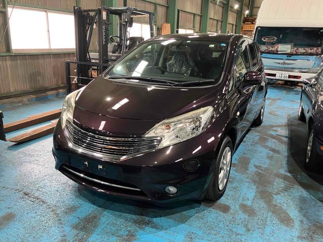 ノート ナビ TV オートライト キーレスエントリー アイドリングストップ 電動格納ミラー CVT CD ミュージックプレイヤー接続可 エアコン パワーステアリング パワーウィンドウ 運転席エアバッグ(12枚目)