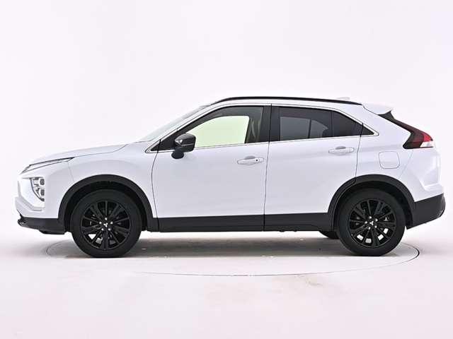 エクリプスクロス ブラックエディション マルチアラウンドモニター 電動サンルーフ&ルーフレール 純正8インチスマホ連携ナビ 純正ブラックアルミホイール ヘッドアップディスプレイ(3枚目)