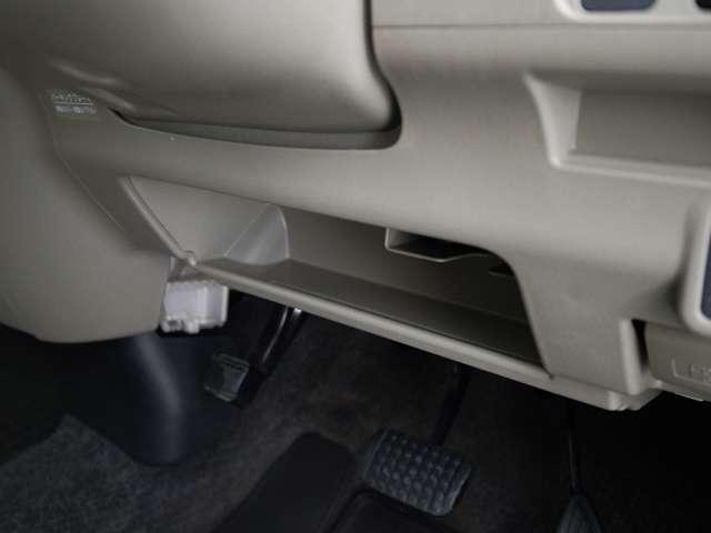 タント L CDオーディオ 助手席側ピラーレス仕様 キーレスキー アイドリングストップ ベンチシート 助手席側スライドドア(22枚目)