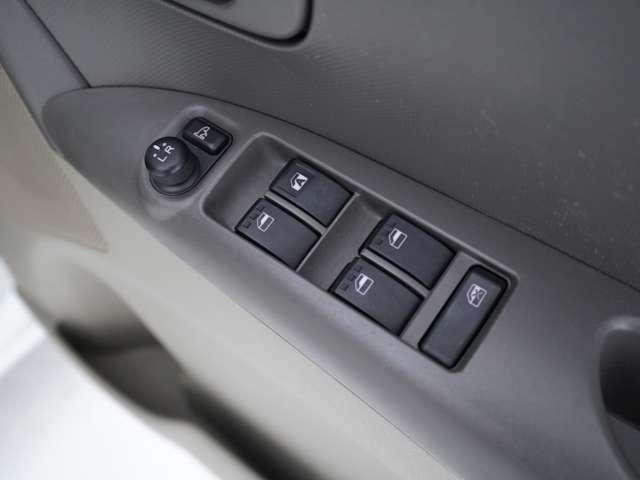 タント L CDオーディオ 助手席側ピラーレス仕様 キーレスキー アイドリングストップ ベンチシート 助手席側スライドドア(29枚目)