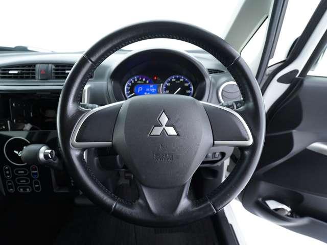 ｅＫカスタム Ｇ　バックカメラ　純正エンジンスターター　夏冬タイヤセット有　運転席シートヒーター　アイドリングストップ　ベンチシート　タッチパネル式エアコン　防錆塗装歴有（22枚目）