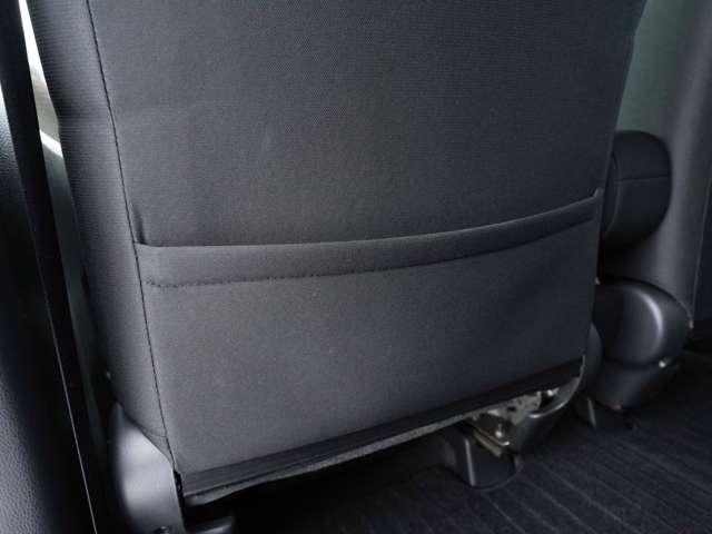 ｅＫカスタム Ｇ　バックカメラ　純正エンジンスターター　夏冬タイヤセット有　運転席シートヒーター　アイドリングストップ　ベンチシート　タッチパネル式エアコン　防錆塗装歴有（26枚目）