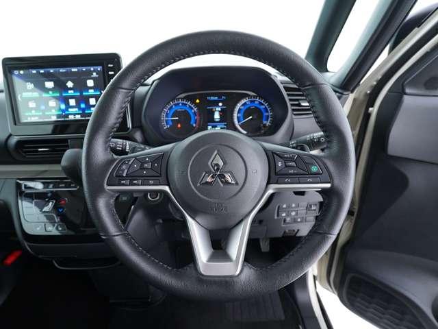 デリカミニ T プレミアム 純正9型ナビ バンパーガード(DANSHAQ) マッドフラップ エクステリアパッケージ エンジンフードエンブレム ETC ルーフレール 両側電動スライドドア ドライブレコーダー 純正エンジンスターター(18枚目)