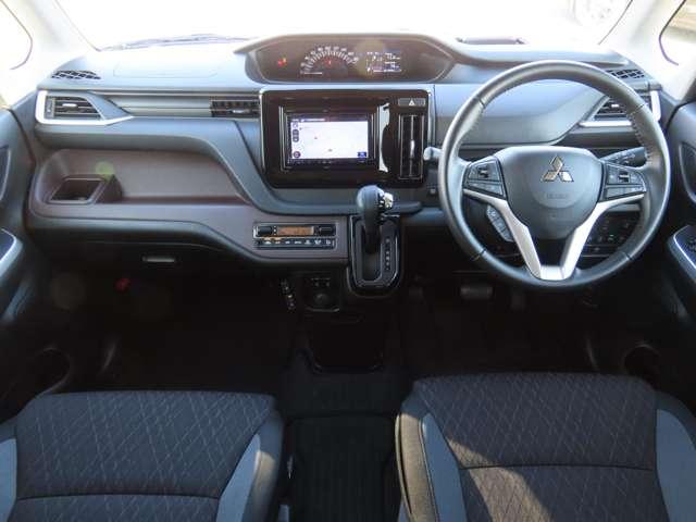 デリカＤ：２ カスタムハイブリッドＭＶ　全方位カメラパッケージ　ナビ　マルチアラウンドモニター　アダプティブクルーズコントロール　シートヒーター　ＥＴＣ　オートライト（5枚目）
