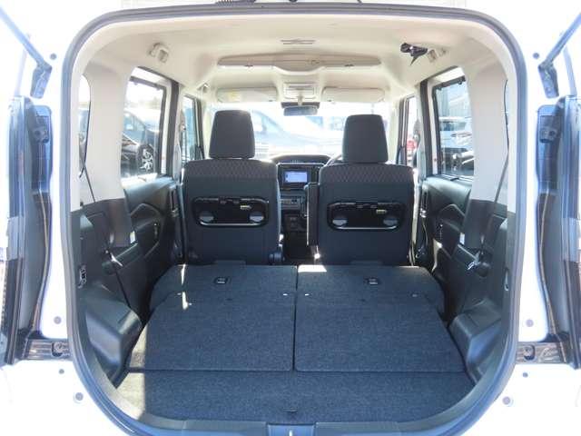 デリカＤ：２ カスタムハイブリッドＭＶ　全方位カメラパッケージ　ナビ　マルチアラウンドモニター　アダプティブクルーズコントロール　シートヒーター　ＥＴＣ　オートライト（9枚目）