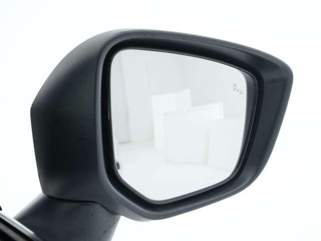 �u���C���h�X�|�b�g���j�^�[���ځI�Ԑ��ύX�̍ۂɁA�ړ���̃��[���ɎԂ�����ꍇ�ɂ͓_�ł��ċ����Ă���܂��I