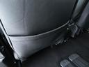 助手席背後にはポケット部も備わっておりますので、後席の方もちょっとした収納スペースを使用することが出来ます☆