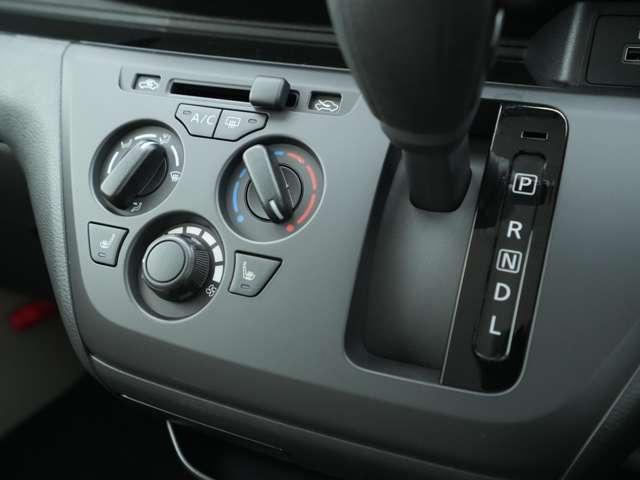 ｅＫワゴン Ｍ　ナビ　バックカメラ　前後ドライブレコーダー　ワンオーナー　シートヒーター　障害物センサー　横滑り防止装置　夏冬タイヤセット　レーンキープアシスト（16枚目）