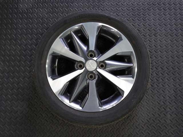 ｅＫクロス Ｇ　エクステリアガーニッシュＰＫＧ（フロントバンパーガーニッシュ・テールゲートガーニッシュ）　ナビ　バックカメラ　シートヒーター　夏冬タイヤセット有　障害物センサー（15枚目）