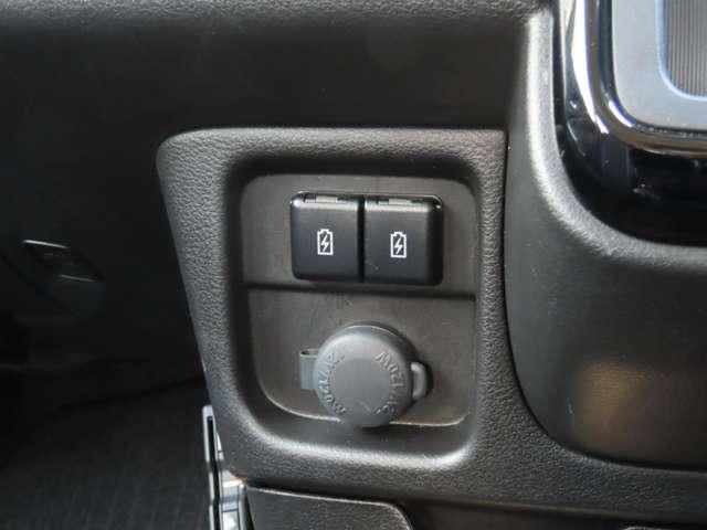 �A�N�Z�T���[�\�P�b�g���ځI�J�[�p�i�̓d���Ƃ��ė��p���邱�Ƃ��o���܂��I