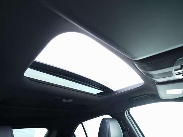 エクリプスクロス ブラックエディション 電動サンルーフ&ルーフレール 純正スマホ連携8インチナビ マルチアラウンドモニター 電動リアゲート ヘッドアップディスプレイ ハーフレザーシート(5枚目)