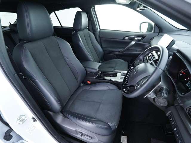 エクリプスクロス ブラックエディション 電動サンルーフ&ルーフレール 純正スマホ連携8インチナビ マルチアラウンドモニター 電動リアゲート ヘッドアップディスプレイ ハーフレザーシート(7枚目)