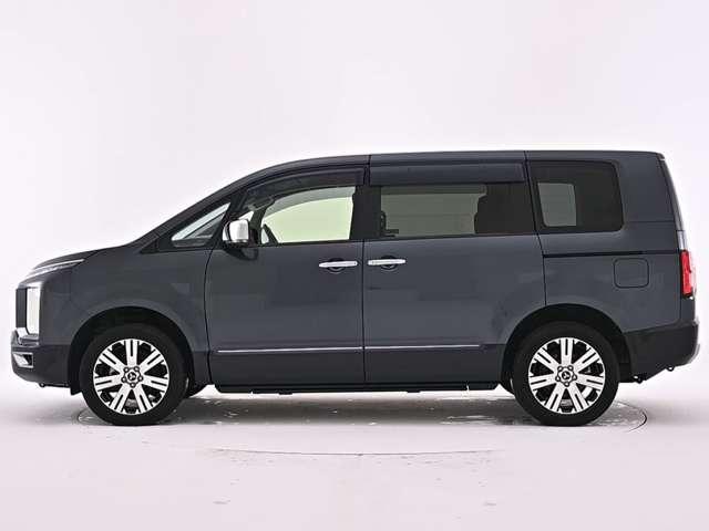 デリカＤ：５ Ｐ　純正１０．１型ナビ　マルチアラウンドモニター　ドライブレコーダー　ＥＴＣ　電動シート　電動リアゲート（3枚目）