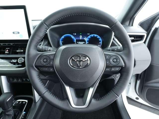 カローラクロス ハイブリッド　Ｚ　純正１０．５インチナビ　全周囲カメラ　ＥＴＣ　寒冷地仕様　１５００Ｗ給電　電動シート　電動リアゲート　ガラスルーフ（16枚目）