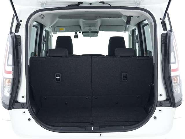 �׎��ł��I�傫�ȃo�b�N�h�A�̓X�[�c�P�[�X�Ȃǂ̑�^�̂��ו����ςݍ��݂₷���Ȃ��Ă���܂��I��Ȃ��N���Ă����Ԃł��]�T����ςݍ��݂��o���܂��̂ŁA���i�g���ɂ��֗��ȂP��ł���