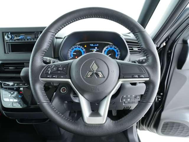 ｅＫクロススペース Ｔ　プラスエディション　ＣＤオーディオ　マルチアラウンドモニター　両側電動スライドドア　ハンズフリーオートスライドドア　ベンチシート　シートヒーター（15枚目）