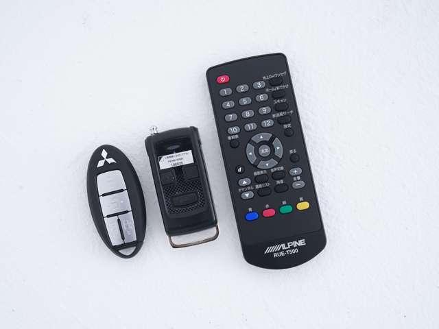 デリカミニ Ｔ　プレミアム　バンパーガード（ＤＡＮＳＨＡＱ）　アダプティブＬＥＤヘッドライト　１１型ディスプレイオーディオ　純正エンジンスターター　両側電動スライドドア　ＥＴＣ　マイパイロット　撥水シート　ワンオーナー（7枚目）