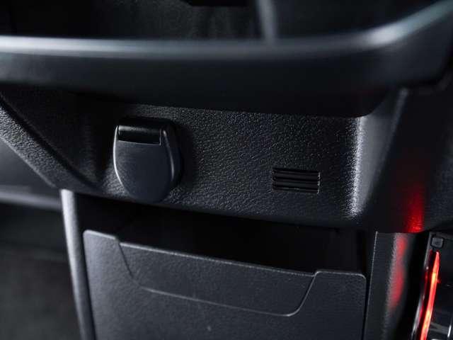 デリカミニ Ｔ　プレミアム　バンパーガード（ＤＡＮＳＨＡＱ）　アダプティブＬＥＤヘッドライト　１１型ディスプレイオーディオ　純正エンジンスターター　両側電動スライドドア　ＥＴＣ　マイパイロット　撥水シート　ワンオーナー（23枚目）